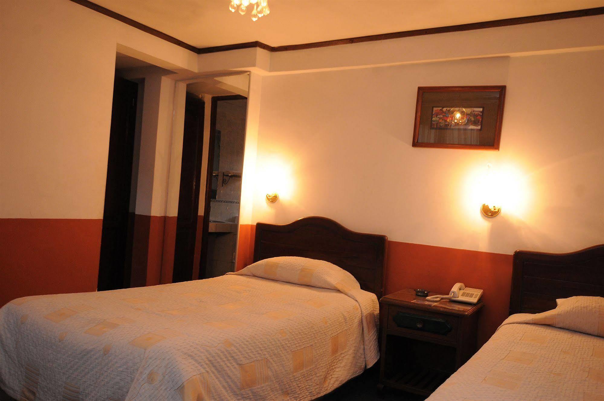 Hostal Recoleta Sur ซูเกร ภายนอก รูปภาพ